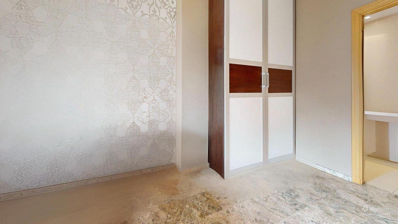 4 soveværelse Byhus til salg i Cordoba by med garage - € 199.000 (Ref: 9943676)