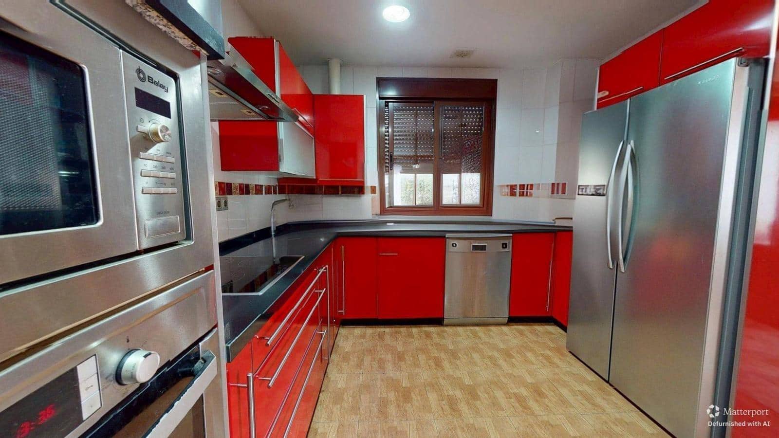 4 soveværelse Byhus til salg i Cordoba by med garage - € 199.000 (Ref: 9943676)