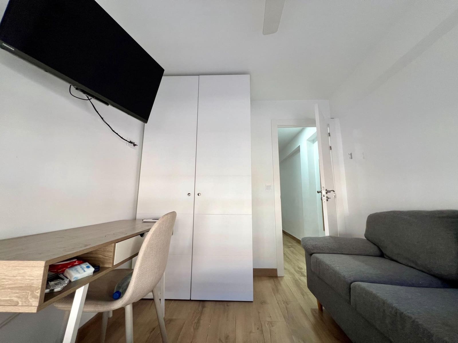3 bedroom Apartment for rent in Cordoba city - € 250 (Ref: 9944169)