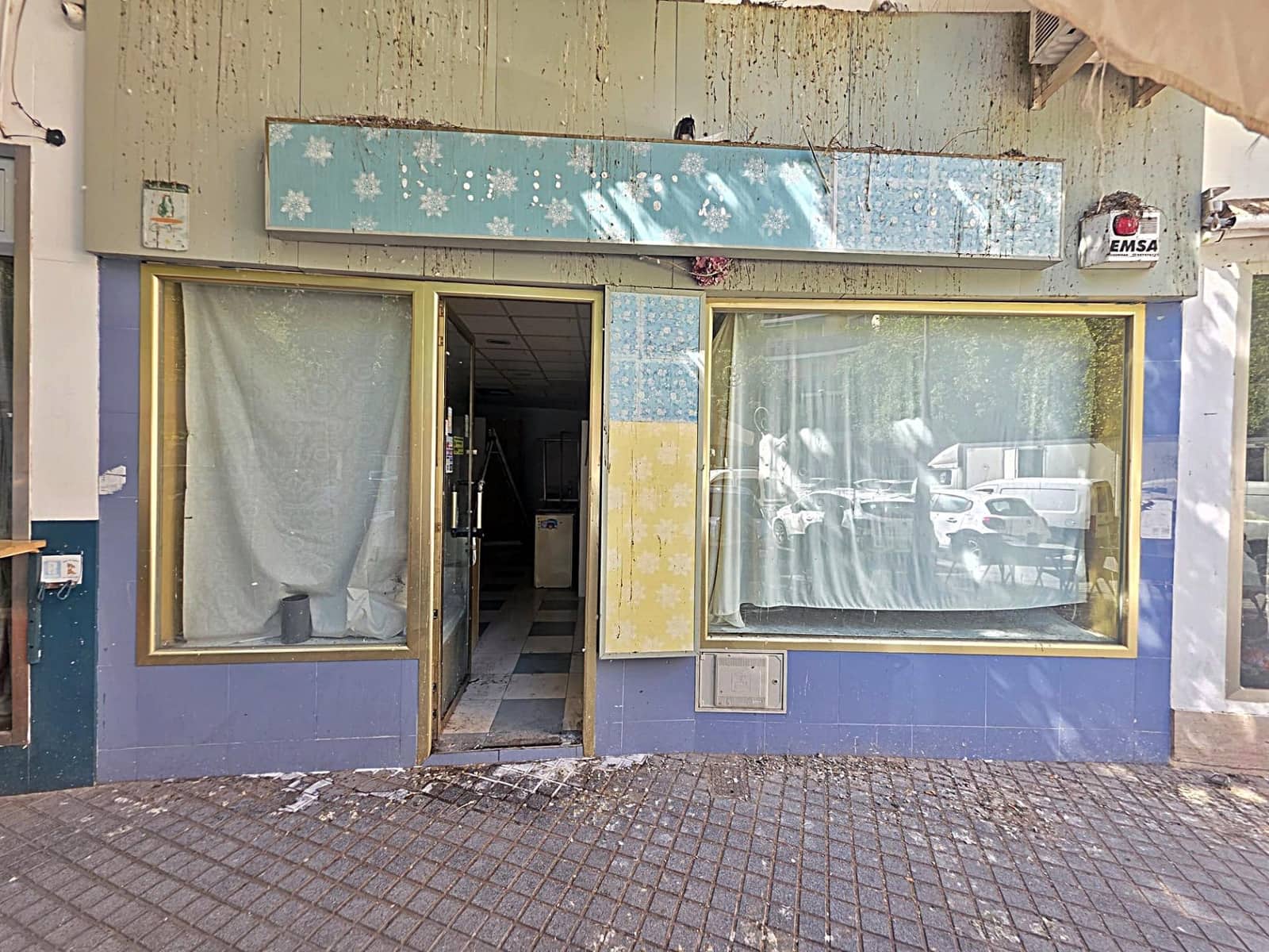 Kommersiell til salgs i Cordoba by - € 79 900 (Ref: 9945794)