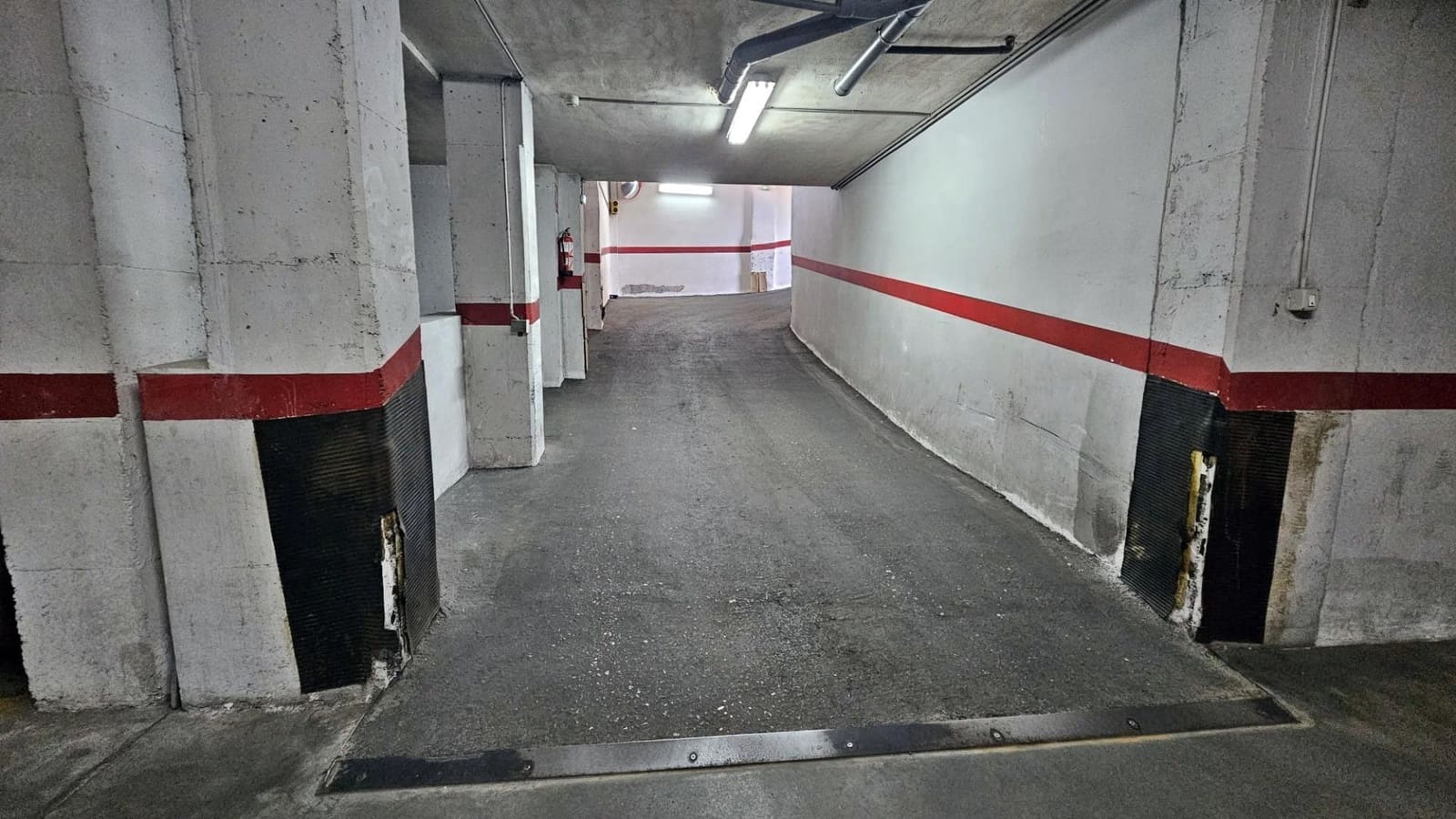 Garaje en Córdoba ciudad en venta - 17.800 € (Ref: 9945795)