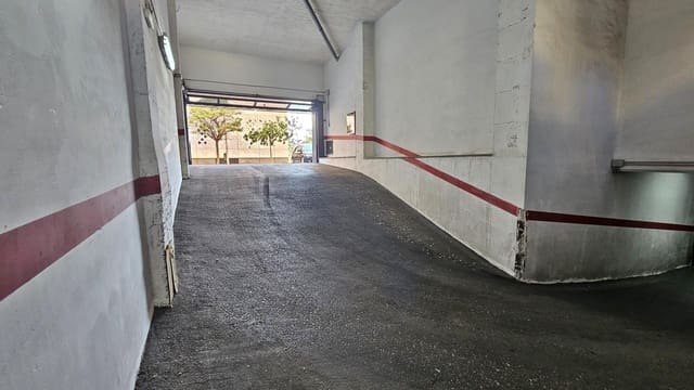 Garaje en Arroyo del Moro, Córdoba ciudad en venta - 17.800 € (Ref: 9945795)