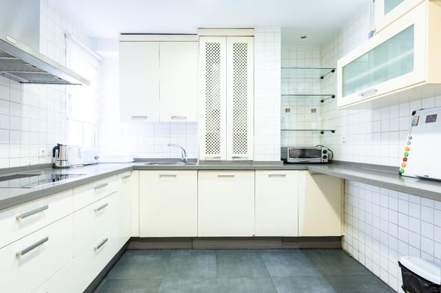1 soverom Leilighet til salgs i Córdoba by - € 125 000 (Ref: 9945796)