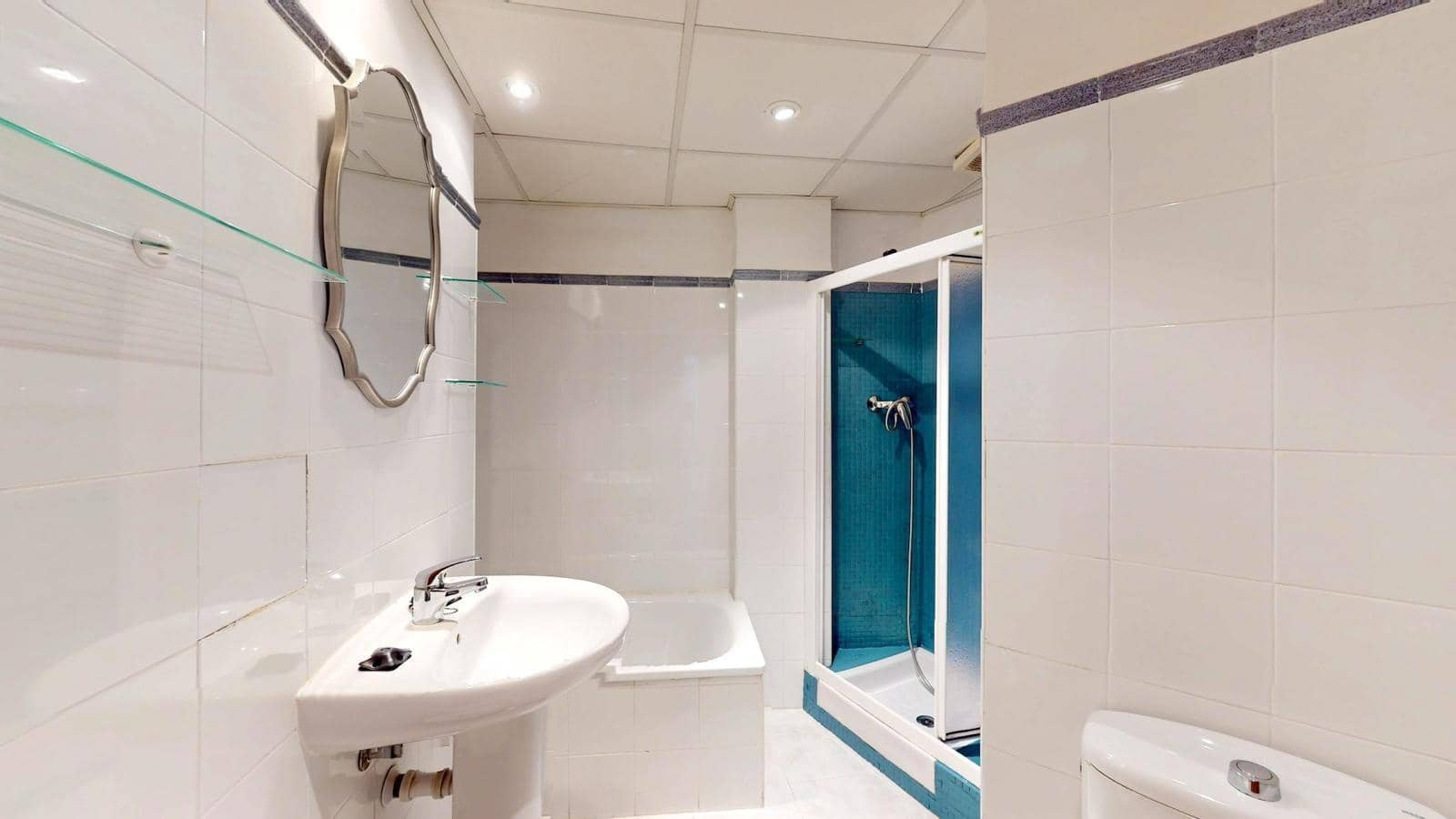 2 soverom Leilighet til salgs i Cordoba by med garasje - € 198 000 (Ref: 9945798)
