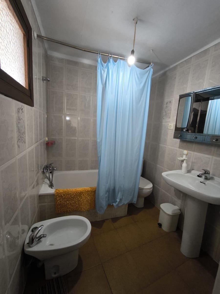 Huis te koop in Fuente Obejuna - € 33.000 (Ref: 9949879)