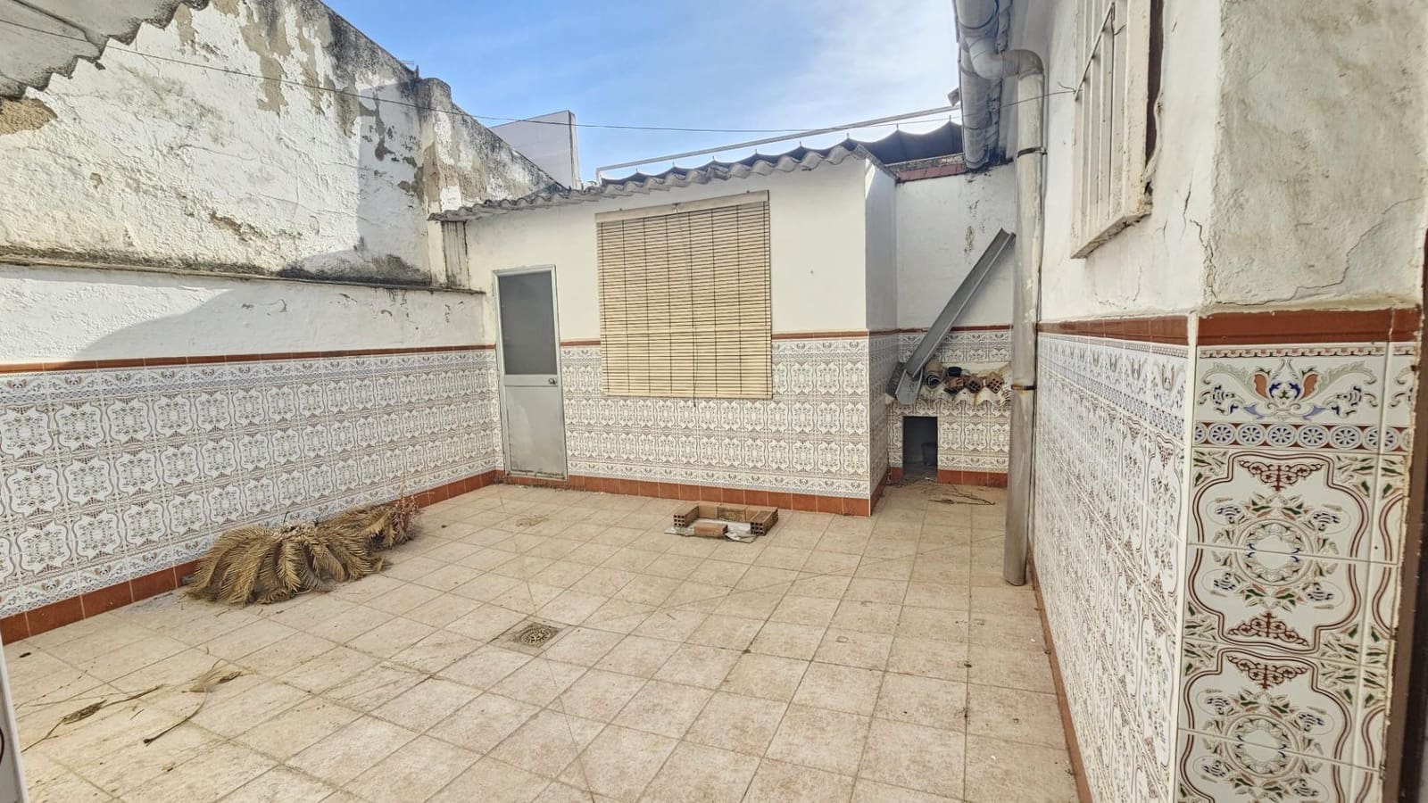 3 soveværelse Byhus til salg i Cordoba by - € 154.000 (Ref: 9952706)