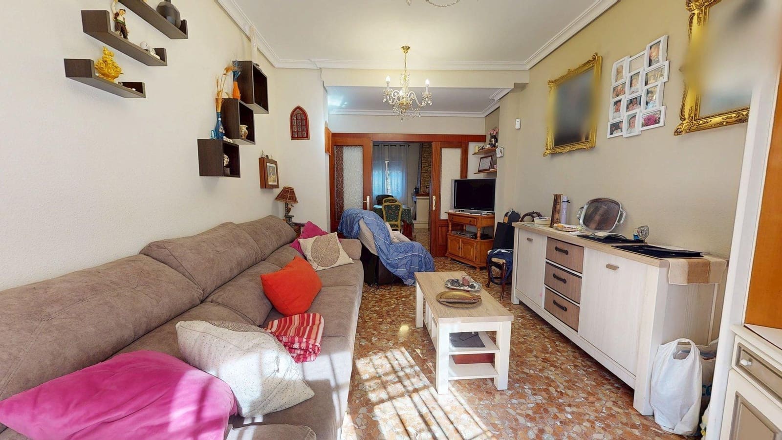 4 makuuhuone Rivitalo myytävänä paikassa Cordoba kaupunki - 300 000 € (Ref: 9959847)