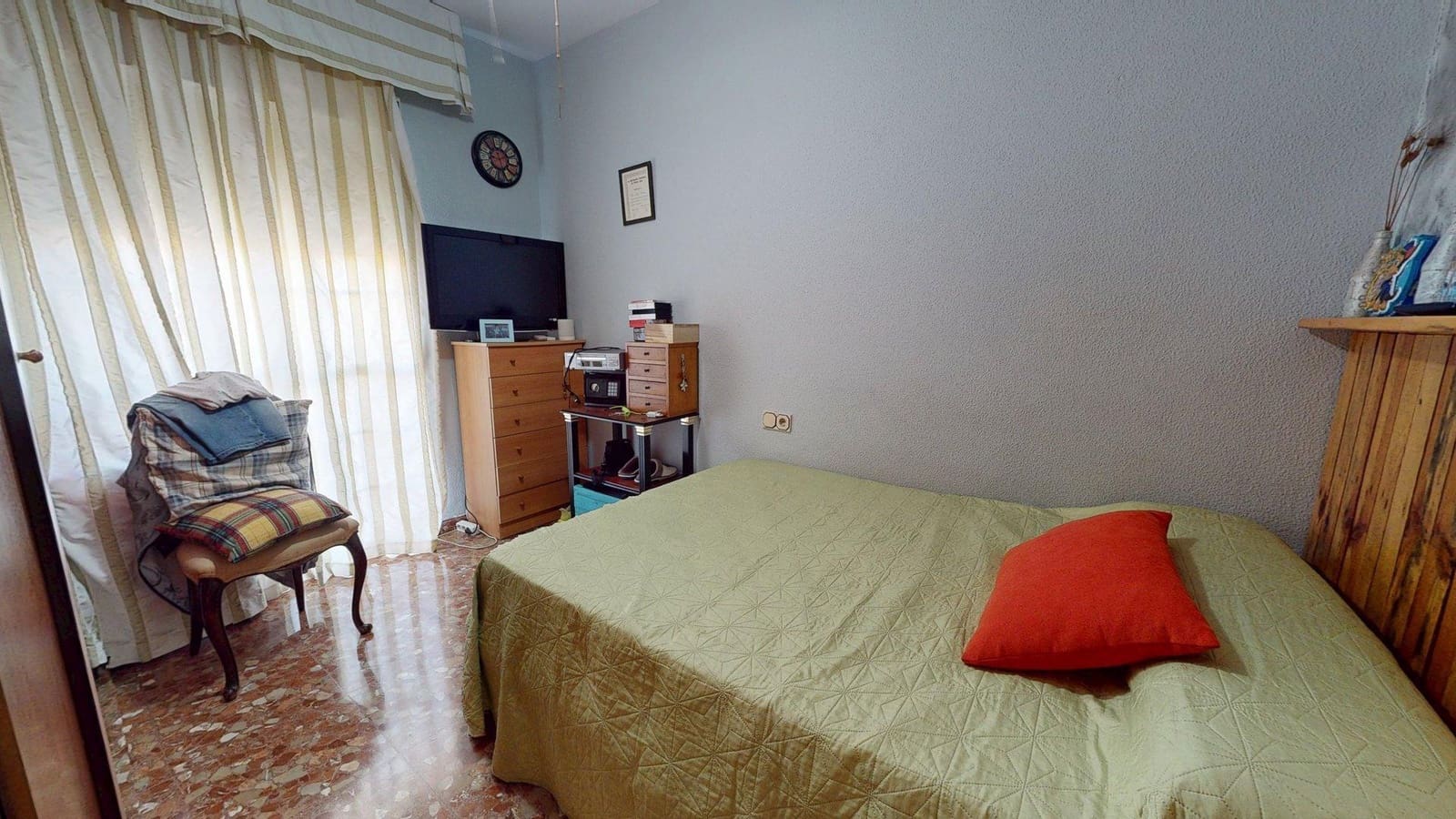 4 makuuhuone Rivitalo myytävänä paikassa Cordoba kaupunki - 300 000 € (Ref: 9959847)