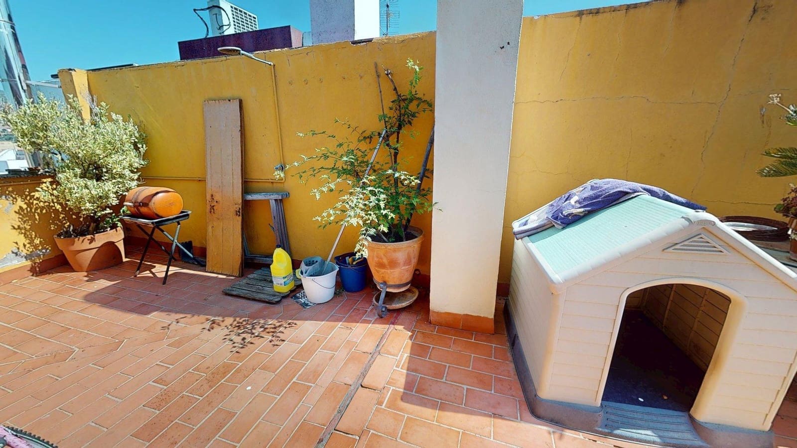 4 makuuhuone Rivitalo myytävänä paikassa Cordoba kaupunki - 300 000 € (Ref: 9959847)