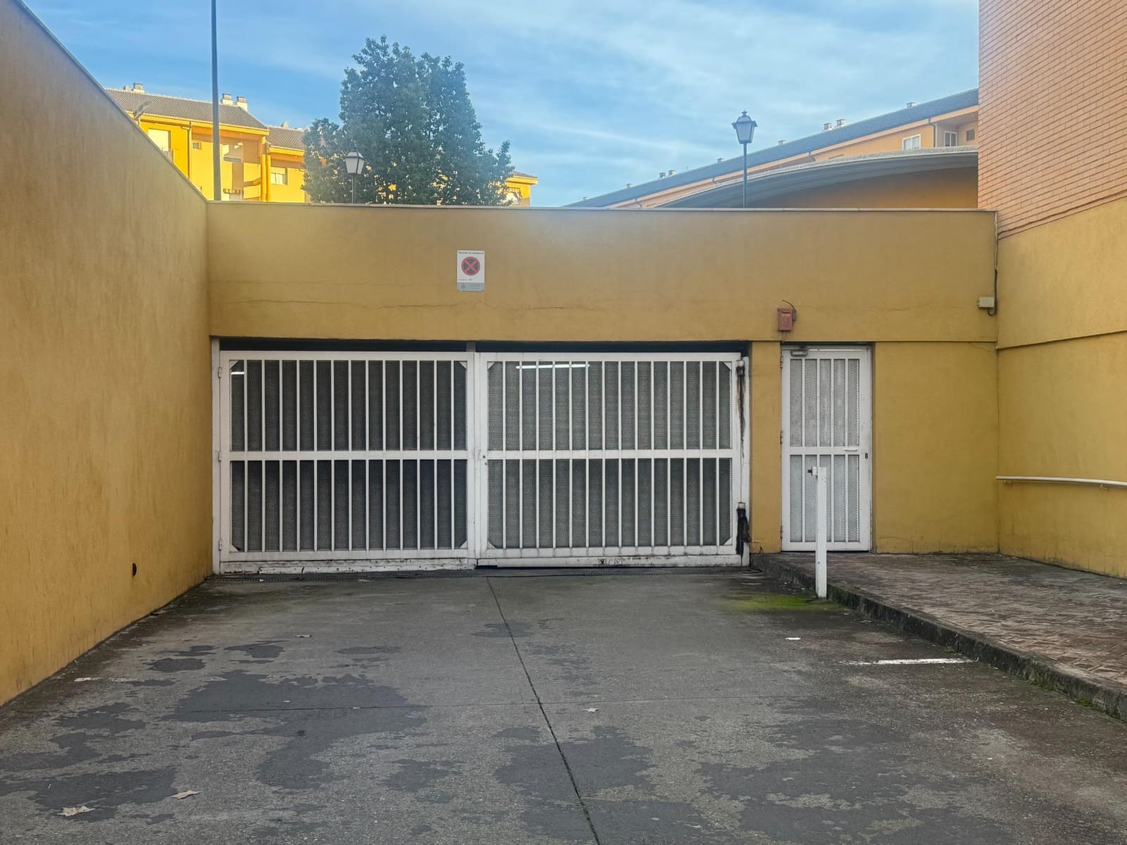 Garage for sale in Cordoba city - € 17,000 (Ref: 9959849)