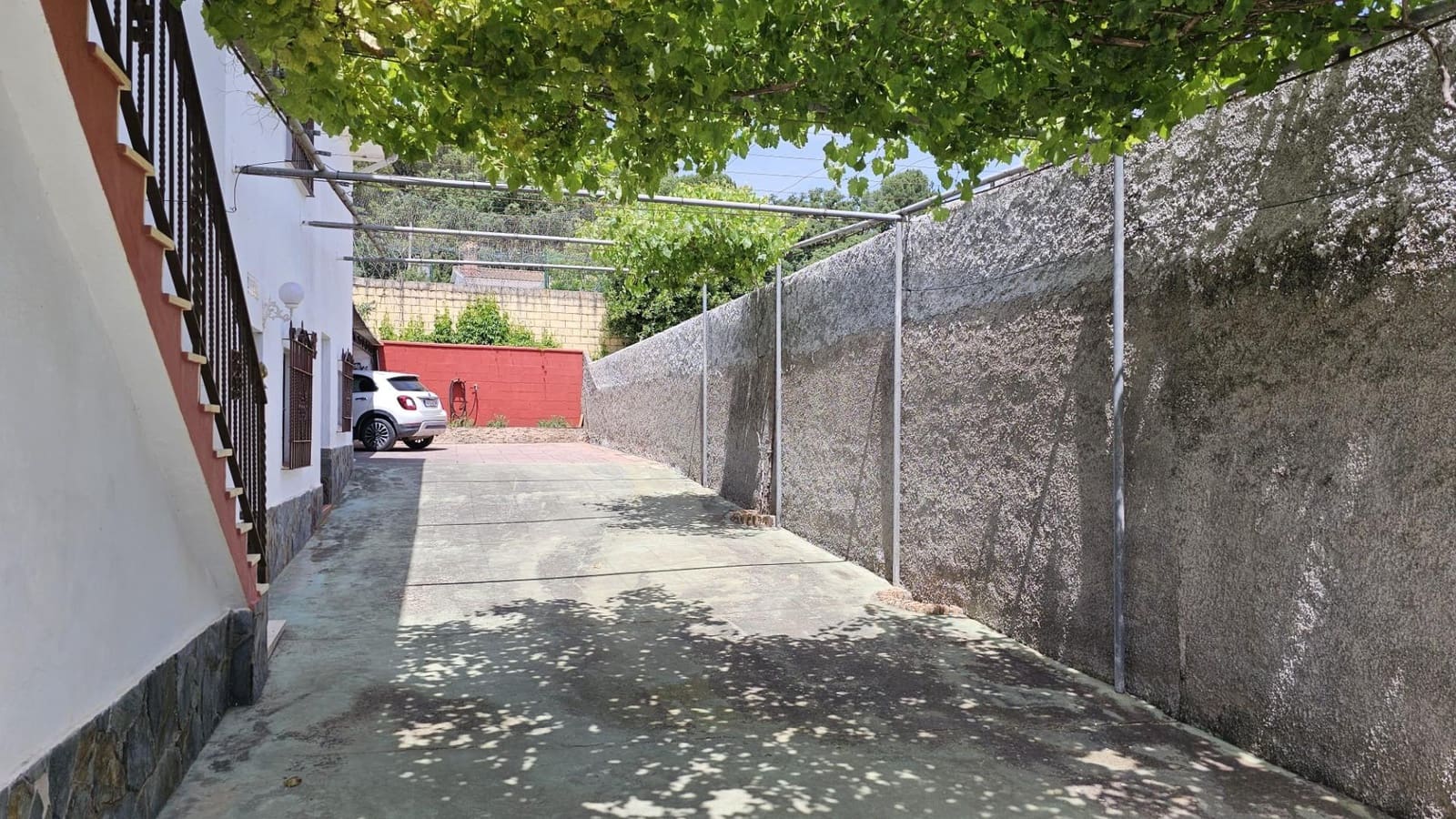 Chalet de 4 habitaciones en Córdoba ciudad en venta con piscina - 350.000 € (Ref: 9968348)