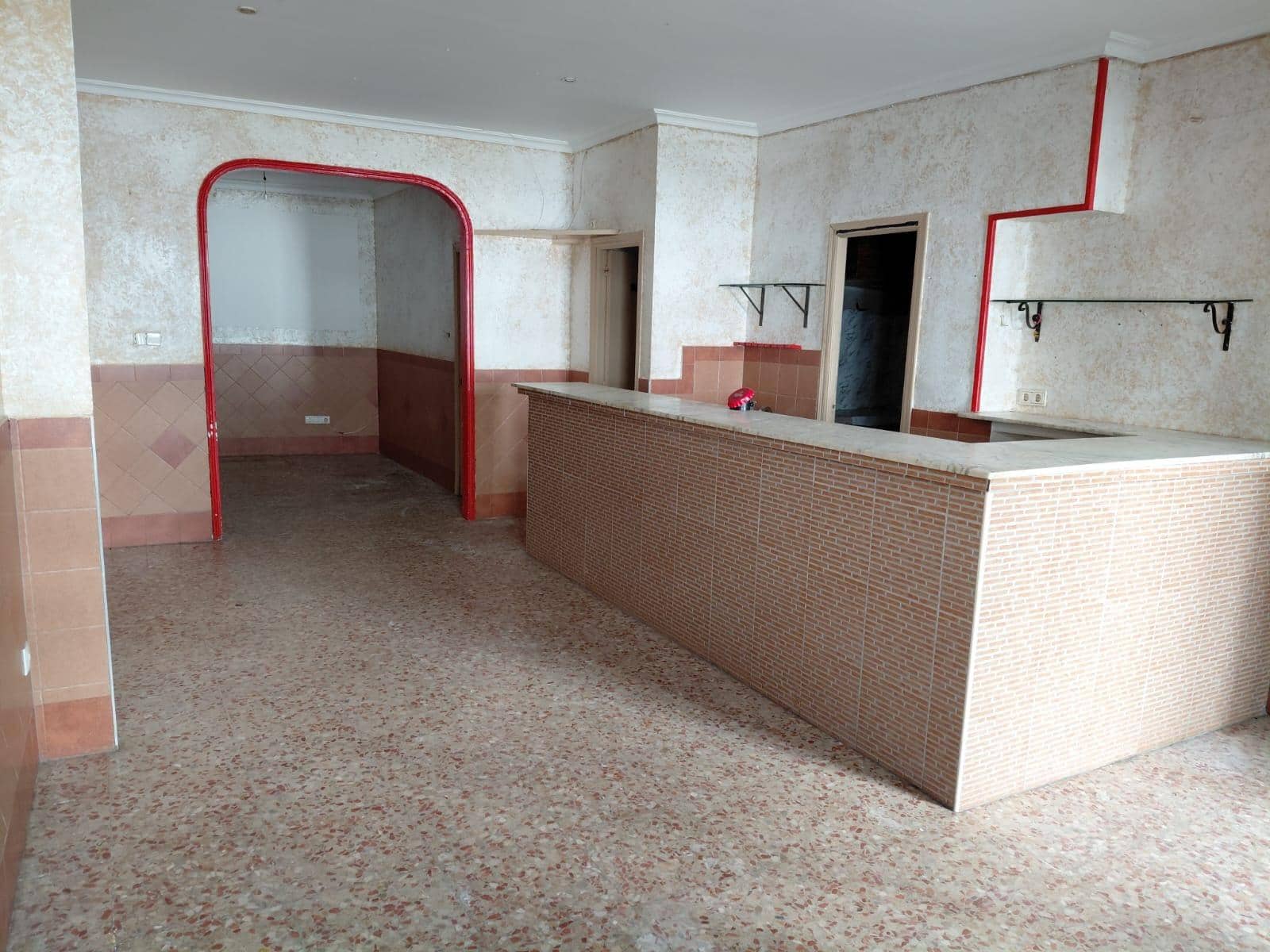 5 slaapkamer Huis te koop in Cordoba stad - € 249.500 (Ref: 9968349)
