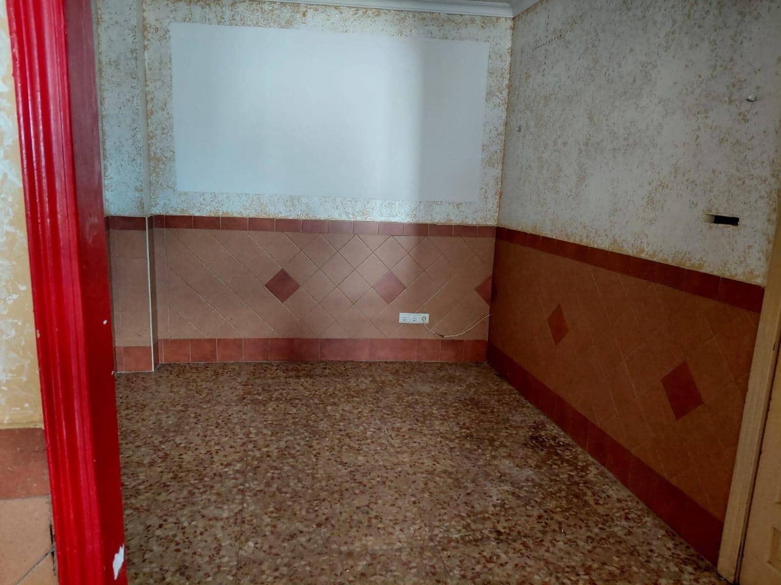 5 slaapkamer Huis te koop in Cordoba stad - € 249.500 (Ref: 9968349)