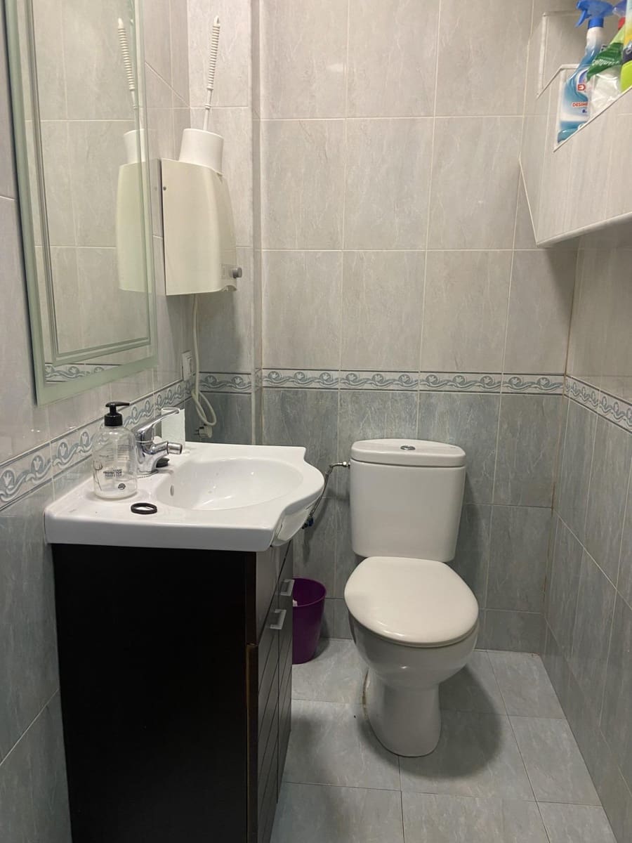 Commercial for sale in Cordoba city - € 110,000 (Ref: 9970711)