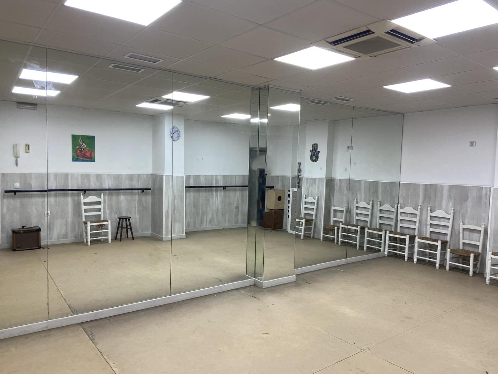 Commercial for sale in Cordoba city - € 110,000 (Ref: 9970711)
