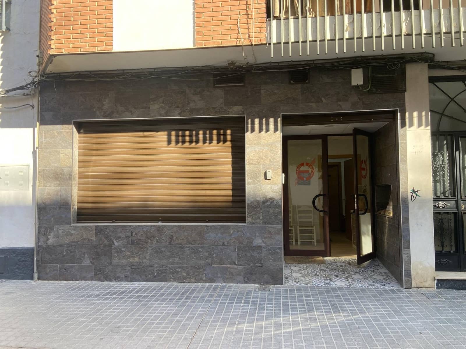 Commercial for sale in Cordoba city - € 110,000 (Ref: 9970711)