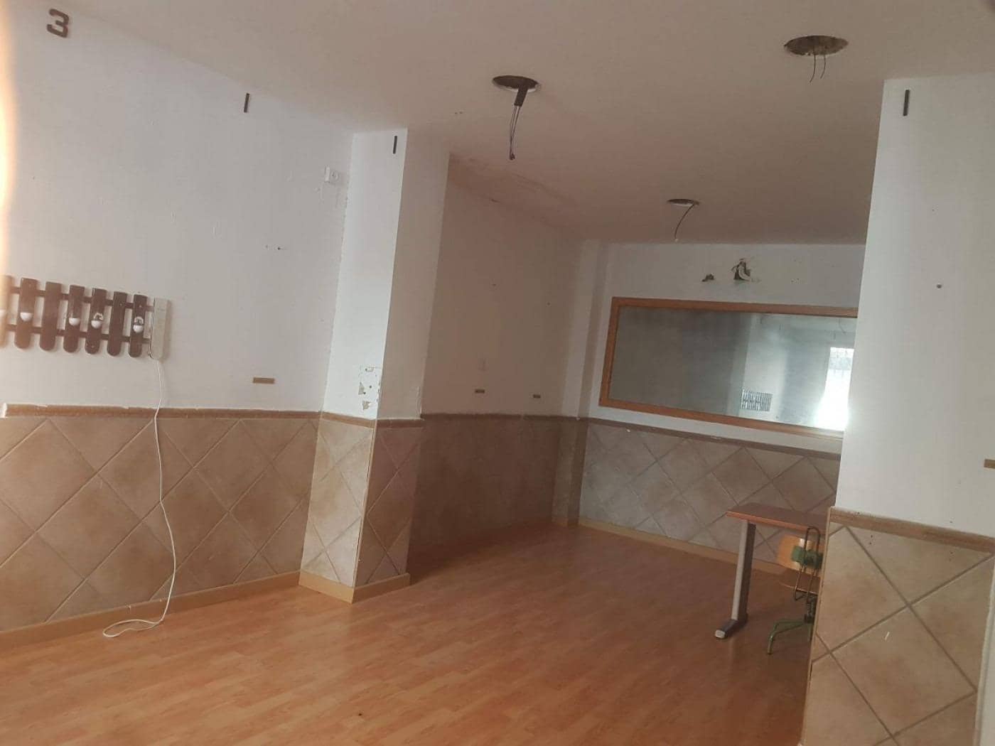 Commercial for sale in Cordoba city - € 484,000 (Ref: 9970712)