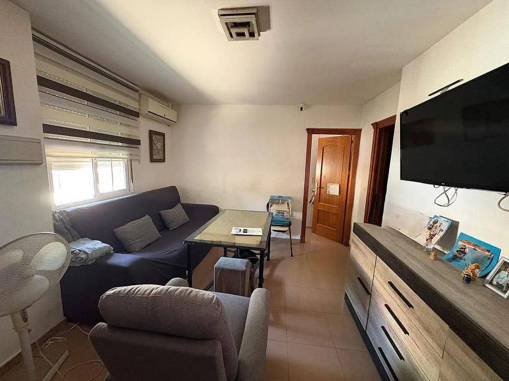 3 soveværelse Byhus til salg i Cordoba by - € 117.900 (Ref: 9973384)