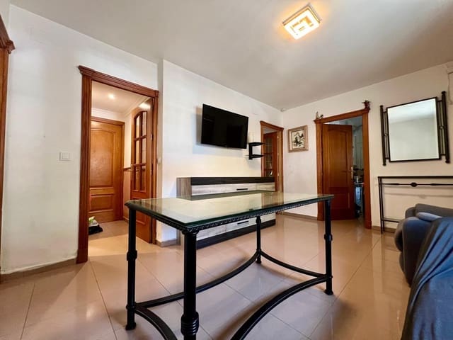 3 soveværelse Byhus til salg i Córdoba by - € 117.900 (Ref: 9973384)