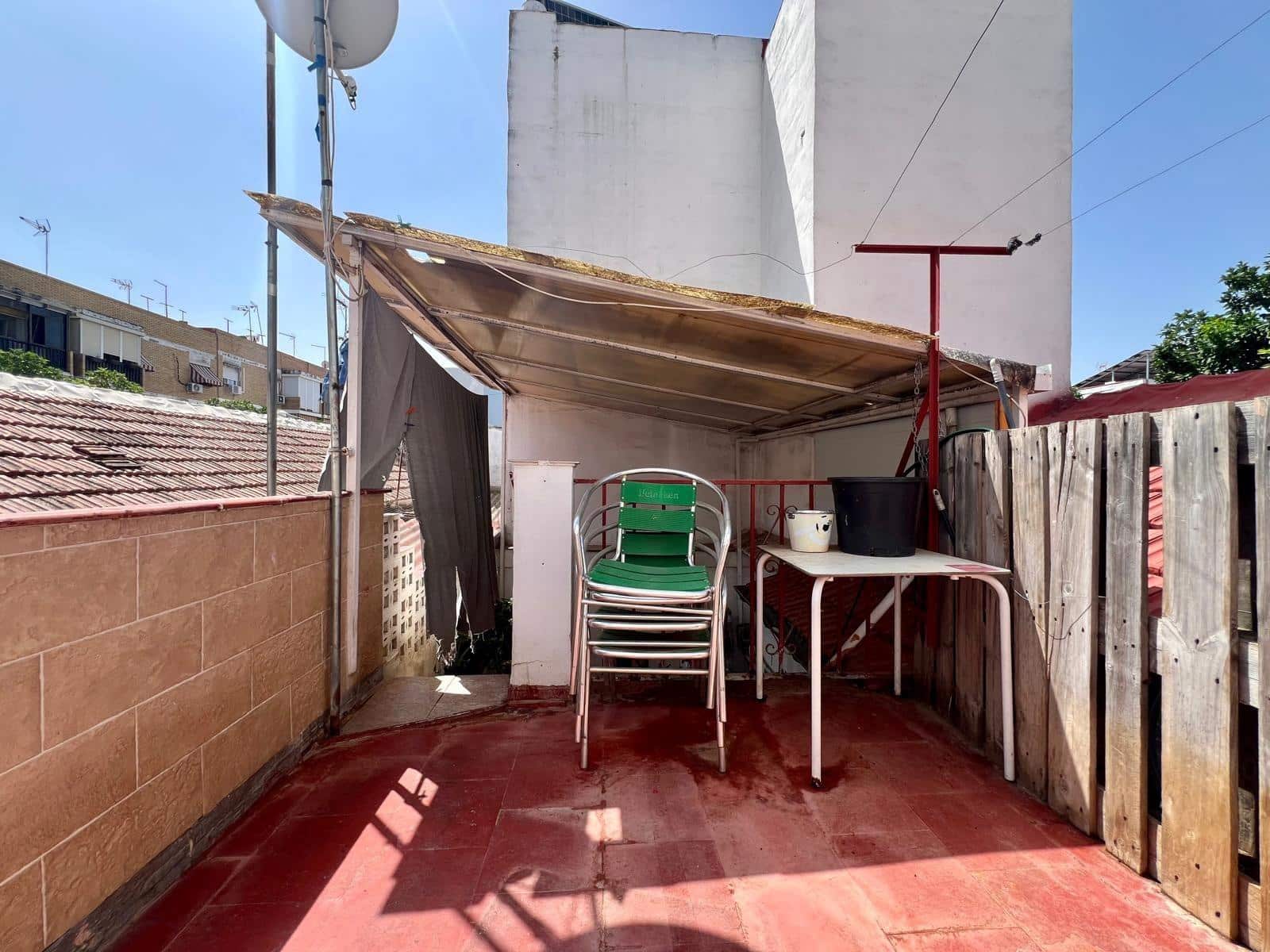 3 soveværelse Byhus til salg i Cordoba by - € 117.900 (Ref: 9973384)