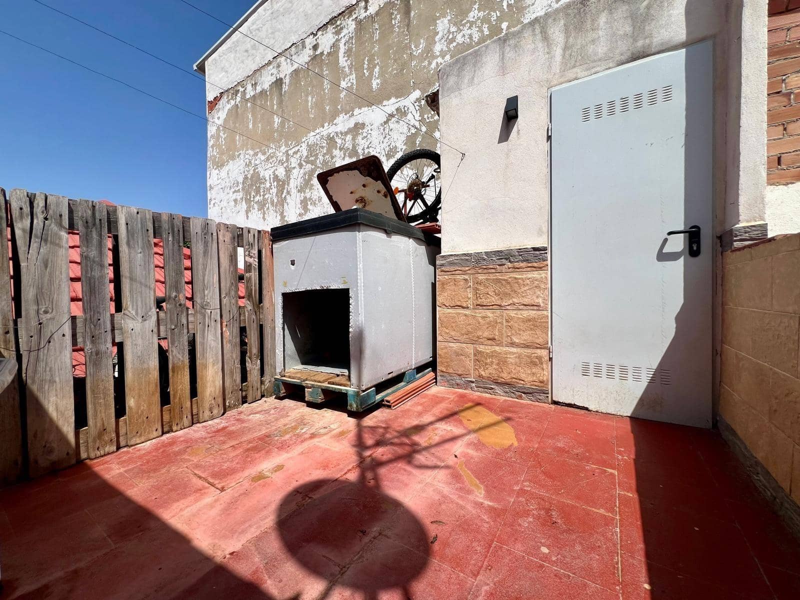 3 soveværelse Byhus til salg i Cordoba by - € 117.900 (Ref: 9973384)