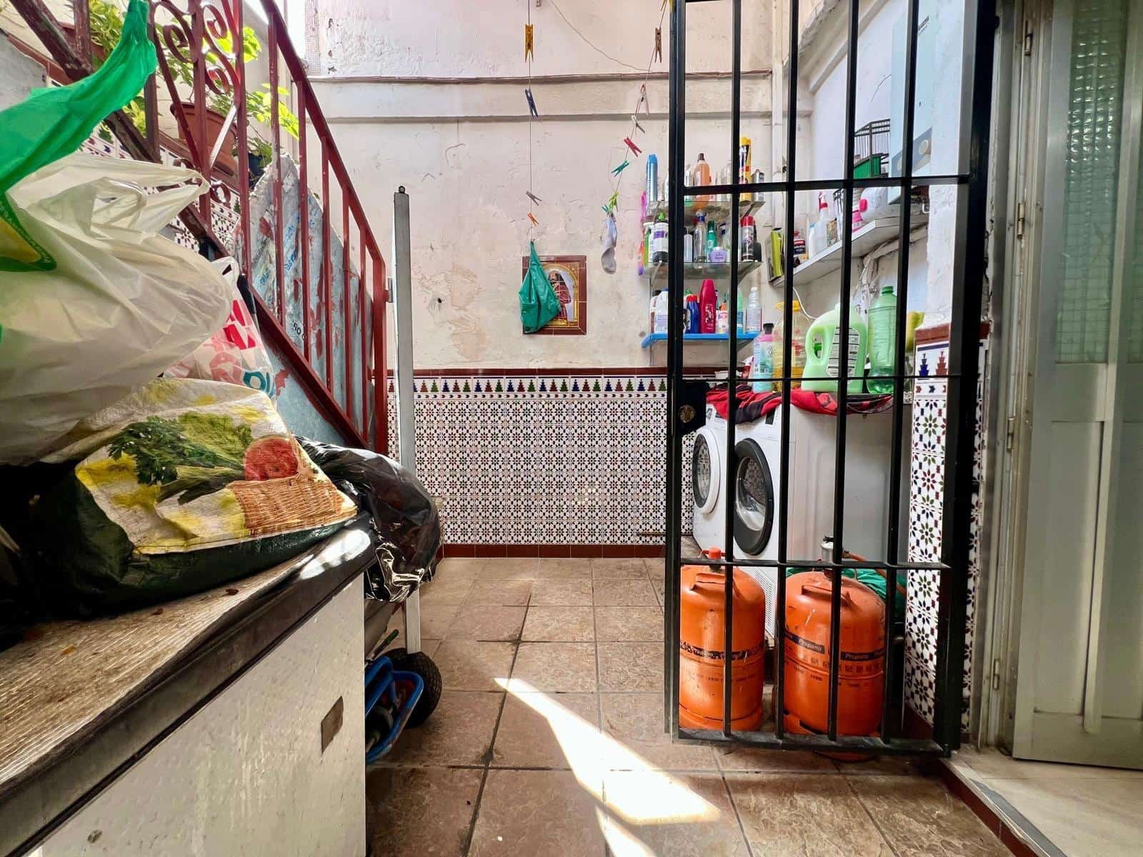 3 soveværelse Byhus til salg i Cordoba by - € 117.900 (Ref: 9973384)
