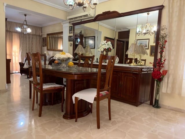 Piso de 2 habitaciones en Huerta de la Reina, Córdoba ciudad en venta - 123.000 € (Ref: 9977403)