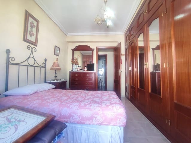 Piso de 2 habitaciones en Huerta de la Reina, Córdoba ciudad en venta - 123.000 € (Ref: 9977403)