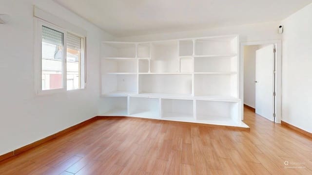 2 soveværelse Lejlighed til salg i Ciudad Jardín, Córdoba by - € 144.900 (Ref: 9978960)