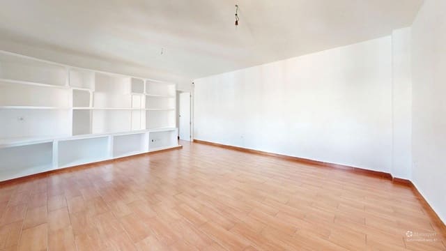 2 soveværelse Lejlighed til salg i Ciudad Jardín, Córdoba by - € 144.900 (Ref: 9978960)