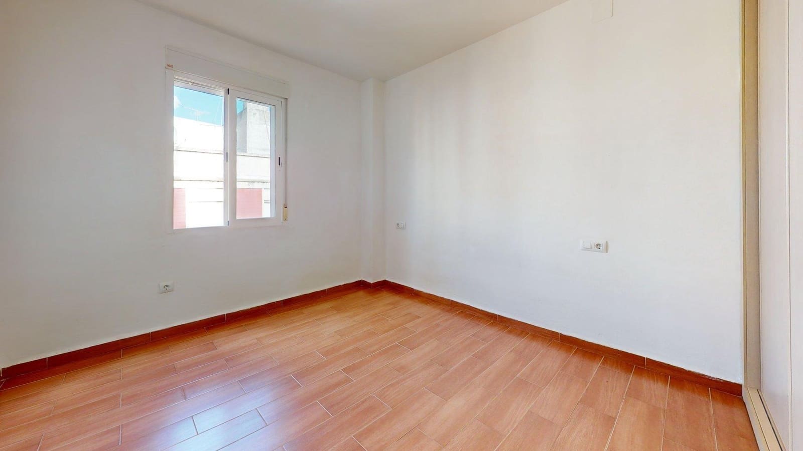 2 soveværelse Lejlighed til salg i Cordoba by - € 144.900 (Ref: 9978960)