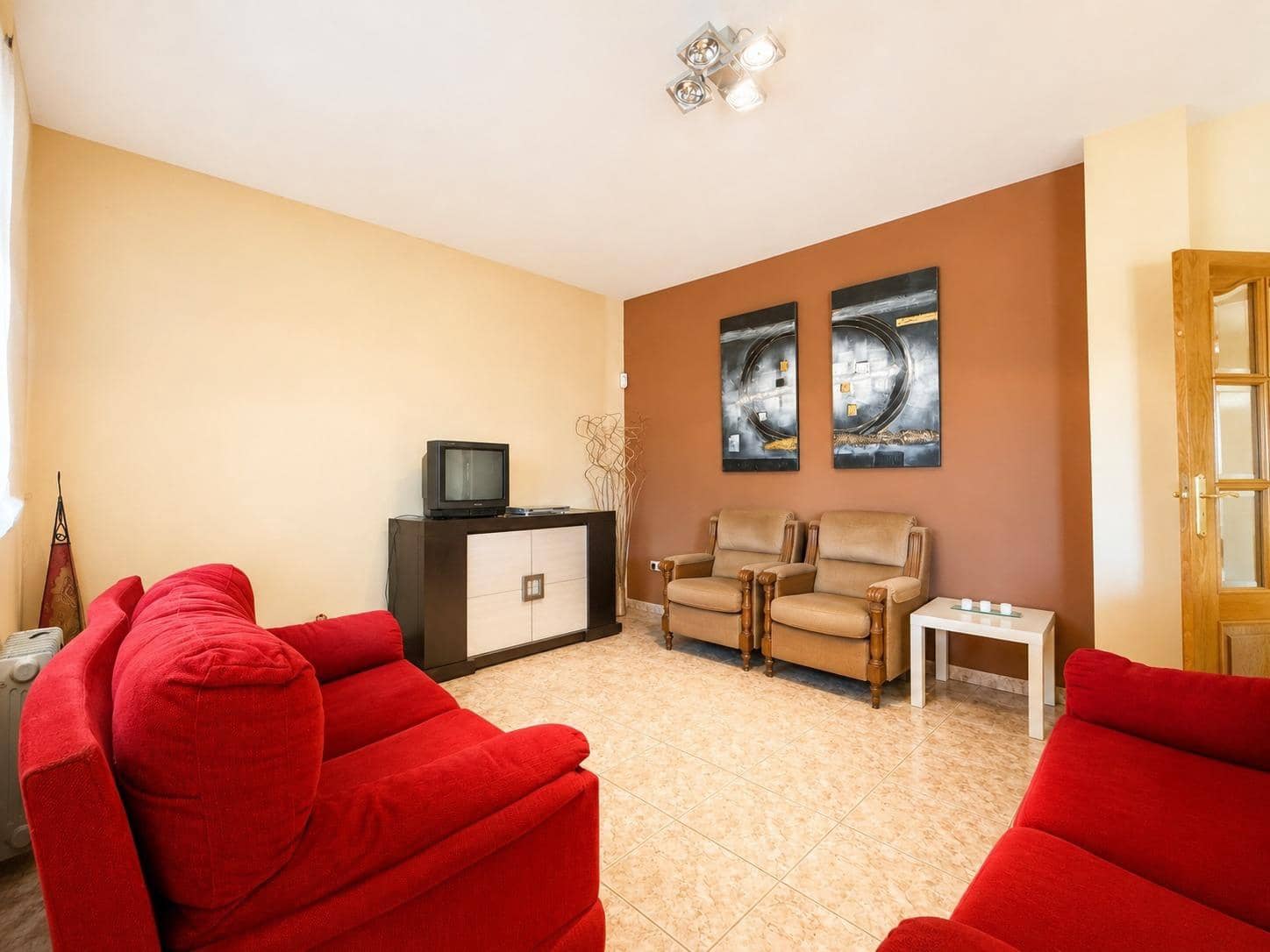 3 soverom Finca/Herregård til salgs i El Higueron med garasje - € 180 000 (Ref: 9978961)