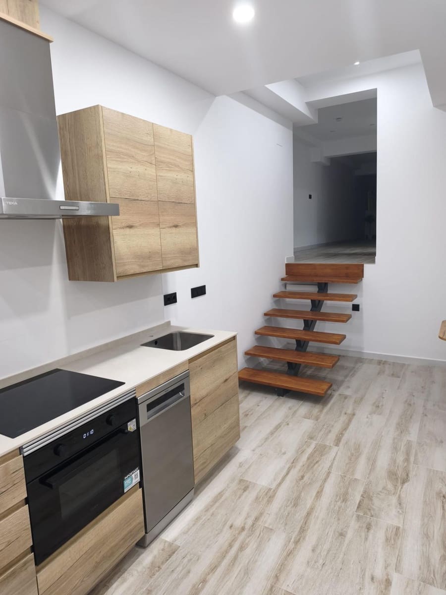 1 makuuhuone Huoneisto vuokrattavana paikassa Cordoba kaupunki - 800 € (Ref: 9985037)
