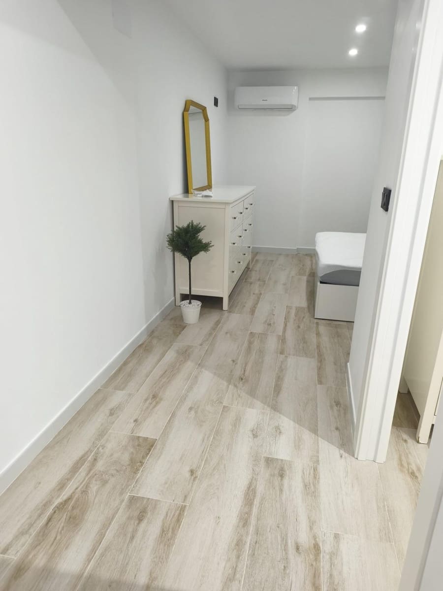 1 makuuhuone Huoneisto vuokrattavana paikassa Cordoba kaupunki - 800 € (Ref: 9985037)