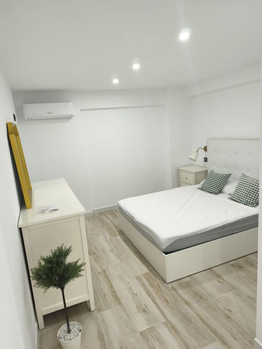 1 makuuhuone Huoneisto vuokrattavana paikassa Cordoba kaupunki - 800 € (Ref: 9985037)