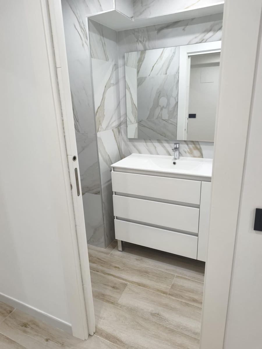 1 makuuhuone Huoneisto vuokrattavana paikassa Cordoba kaupunki - 800 € (Ref: 9985037)