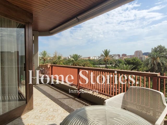 5 soveværelse Lejlighed til salg i La Gran Via, Valencia by med garage - € 970.000 (Ref: 9132465)