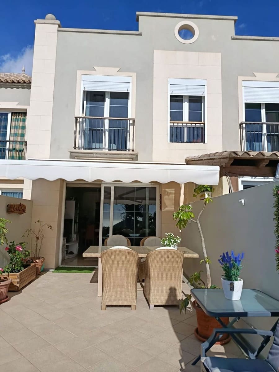2 Zimmer Haus zu verkaufen in Chayofa mit Garage - 440.000 € (Ref: 10004609)