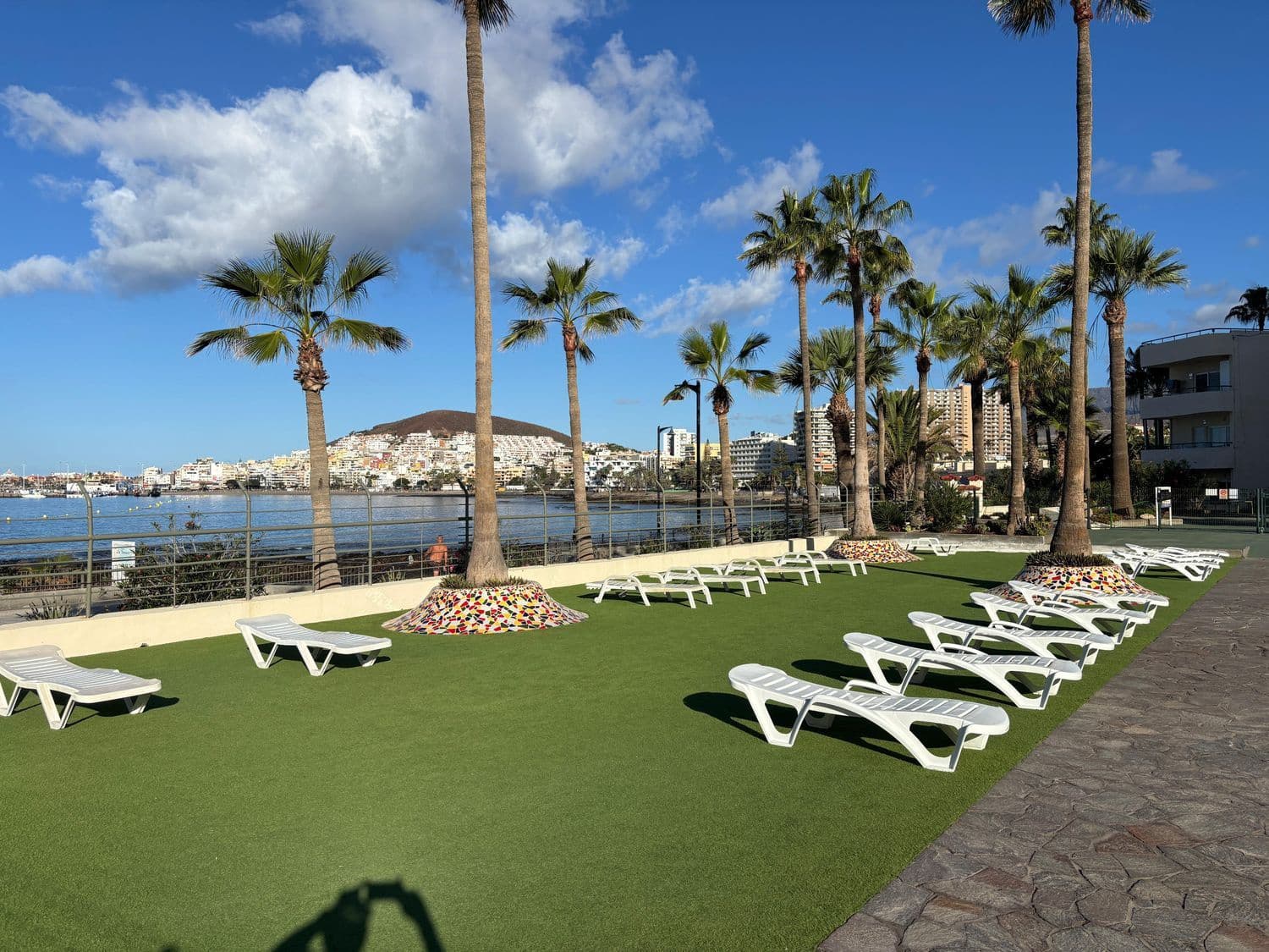 1 soverom Leilighet til salgs i Los Cristianos med svømmebasseng garasje - € 385 000 (Ref: 10004610)