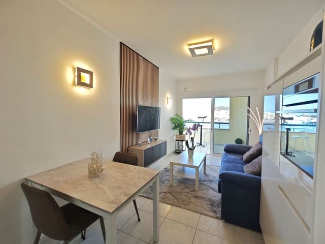 1 soverom Leilighet til salgs i Los Cristianos, Arona med svømmebasseng garasje - € 385 000 (Ref: 10004610)