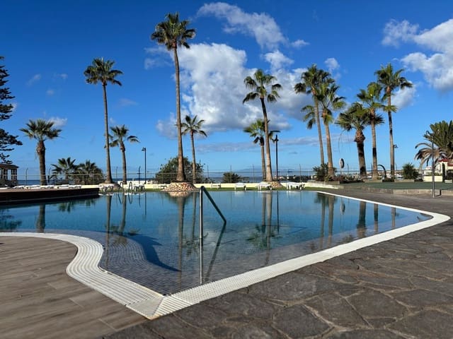 1 soverom Leilighet til salgs i Los Cristianos, Arona med svømmebasseng garasje - € 385 000 (Ref: 10004610)