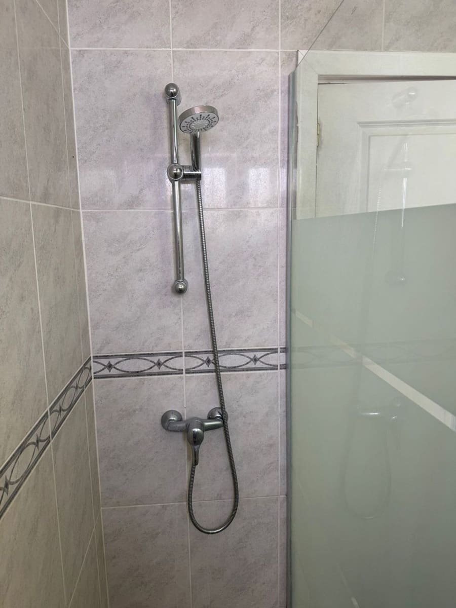 Lejlighed til salg i Los Cristianos med swimmingpool garage - € 199.999 (Ref: 10004611)