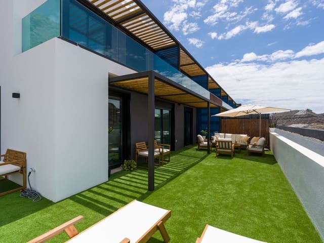 2 sypialnia Apartament do wynajęcia w Puerto Rico, Mogán z basenem garażem - 2 200 € (Ref: 10013927)