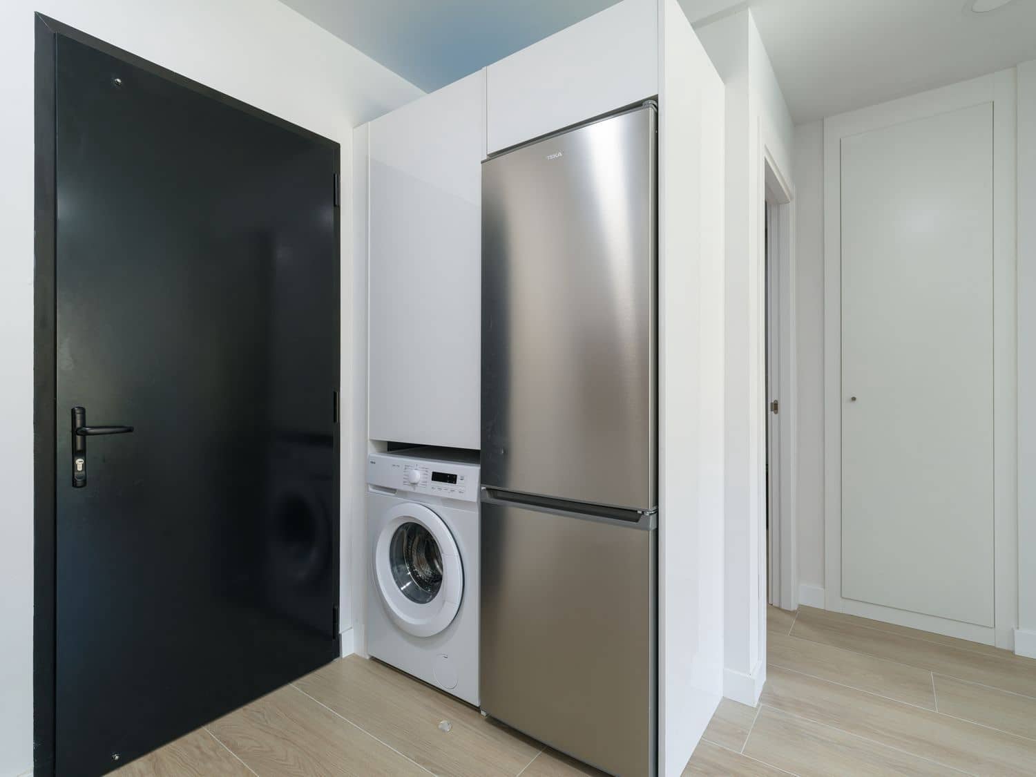 Appartement de 1 chambre à louer à Puerto Rico avec piscine garage - 1 800 € (Ref: 10013932)