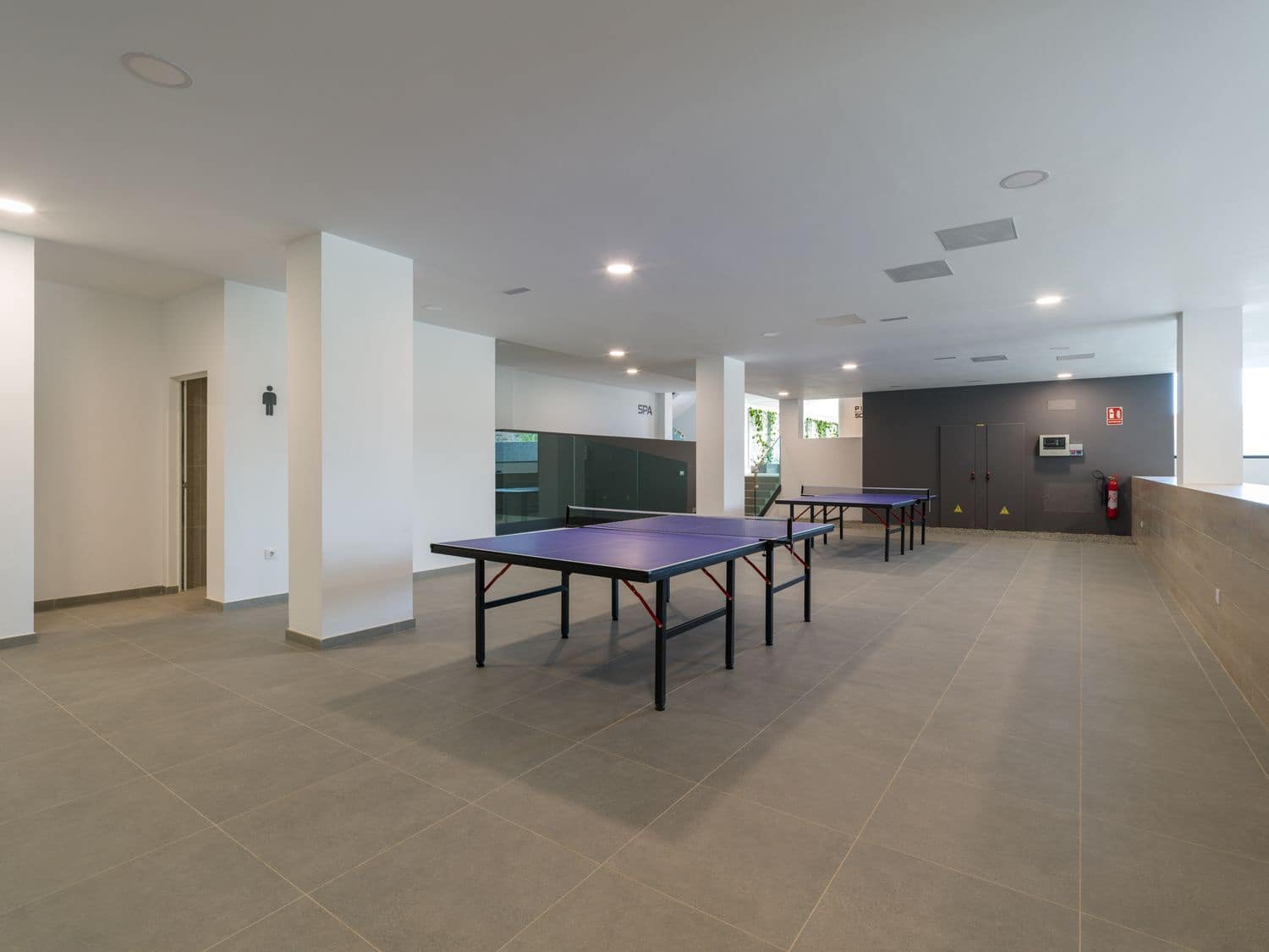 1 sypialnia Apartament do wynajęcia w Puerto Rico z basenem garażem - 1 600 € (Ref: 10013935)