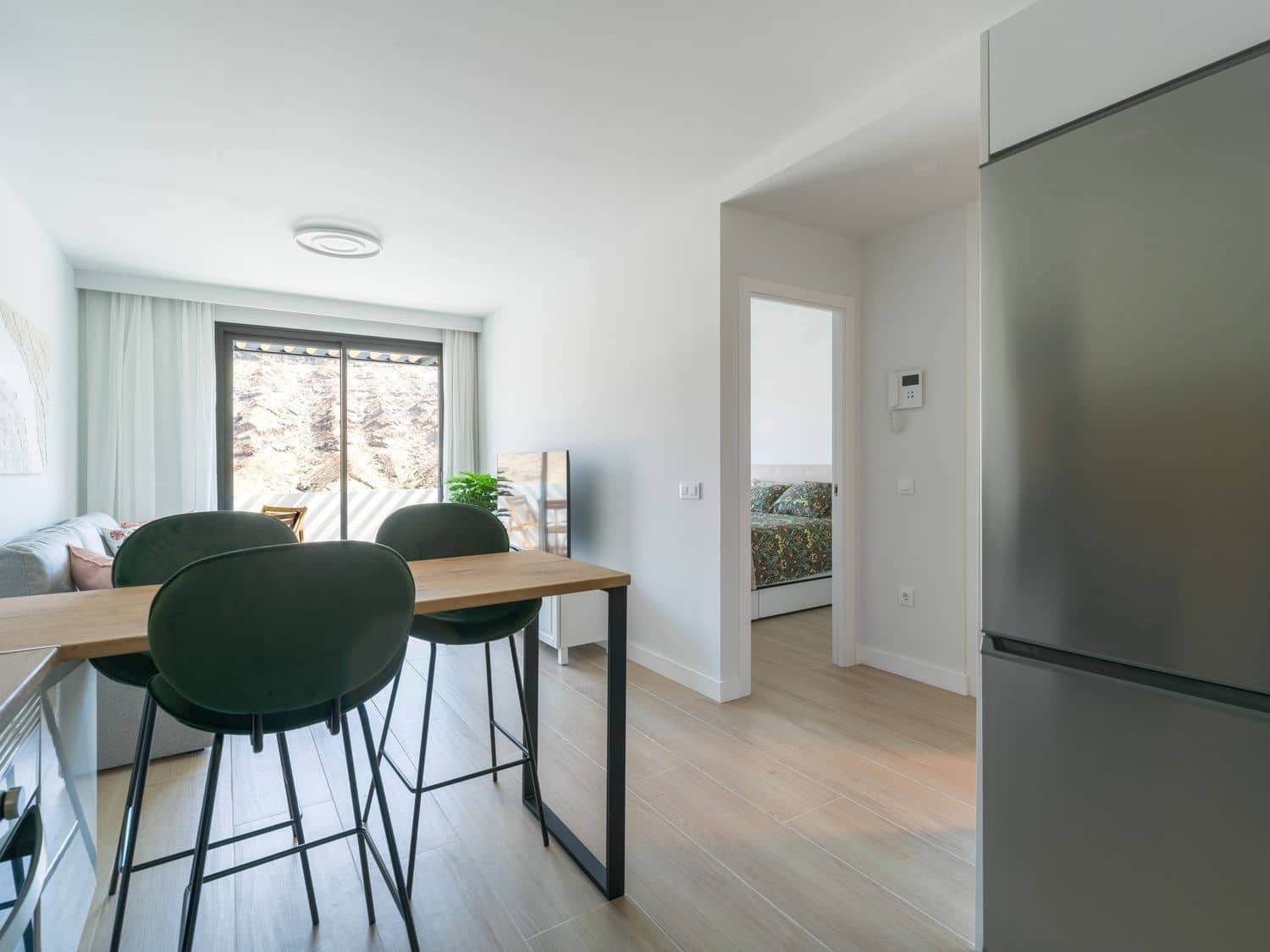 Apartamento de 1 habitación en Puerto Rico en alquiler con piscina garaje - 1.500 € (Ref: 10030017)