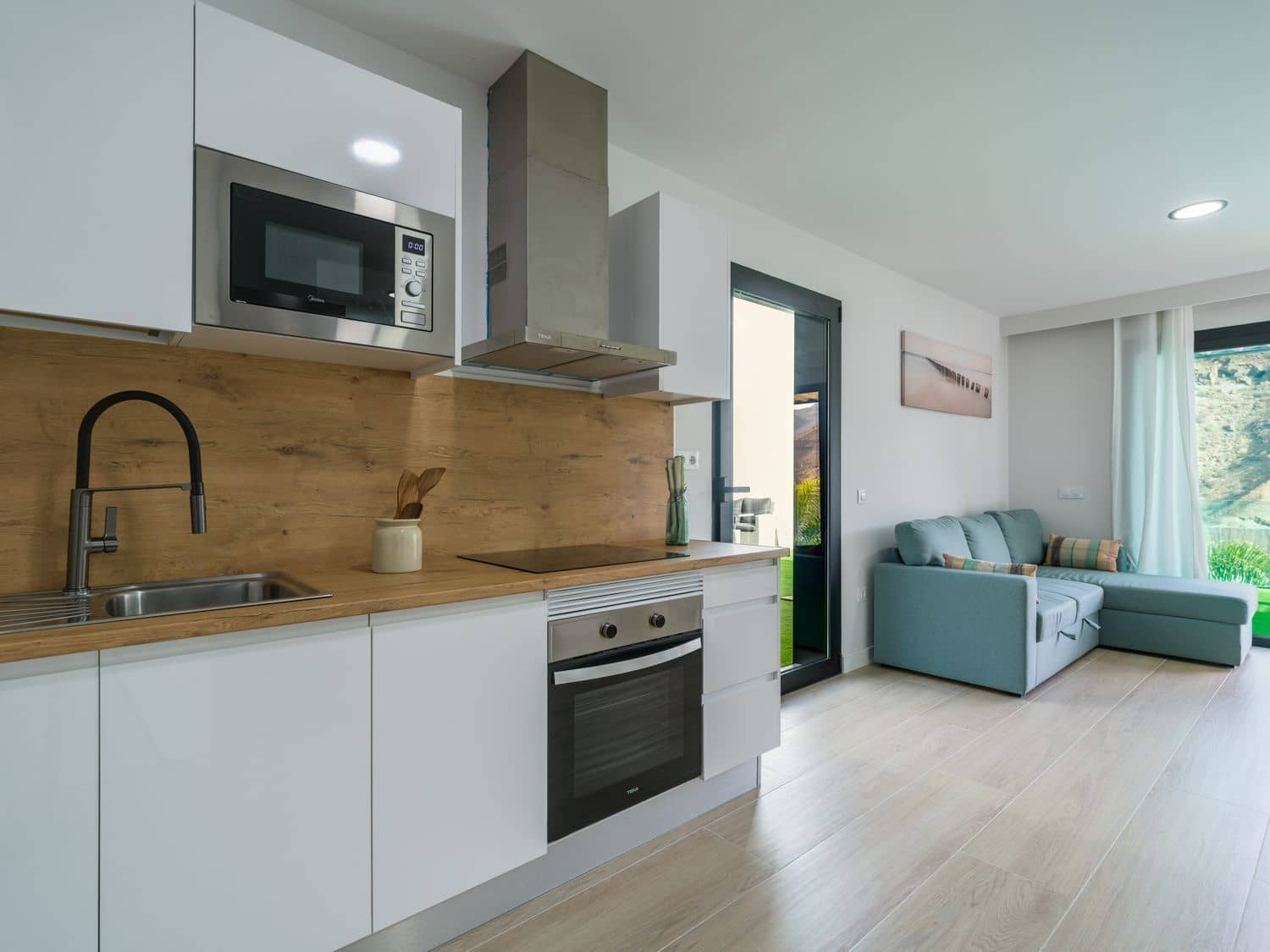 1 soverom Leilighet til leie i Puerto Rico med svømmebasseng garasje - € 2 200 (Ref: 10030018)