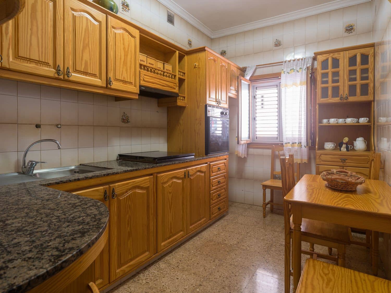 2 Zimmer Apartment zu verkaufen in Las Palmas de Gran Canaria mit Garage - 189.000 € (Ref: 10074749)