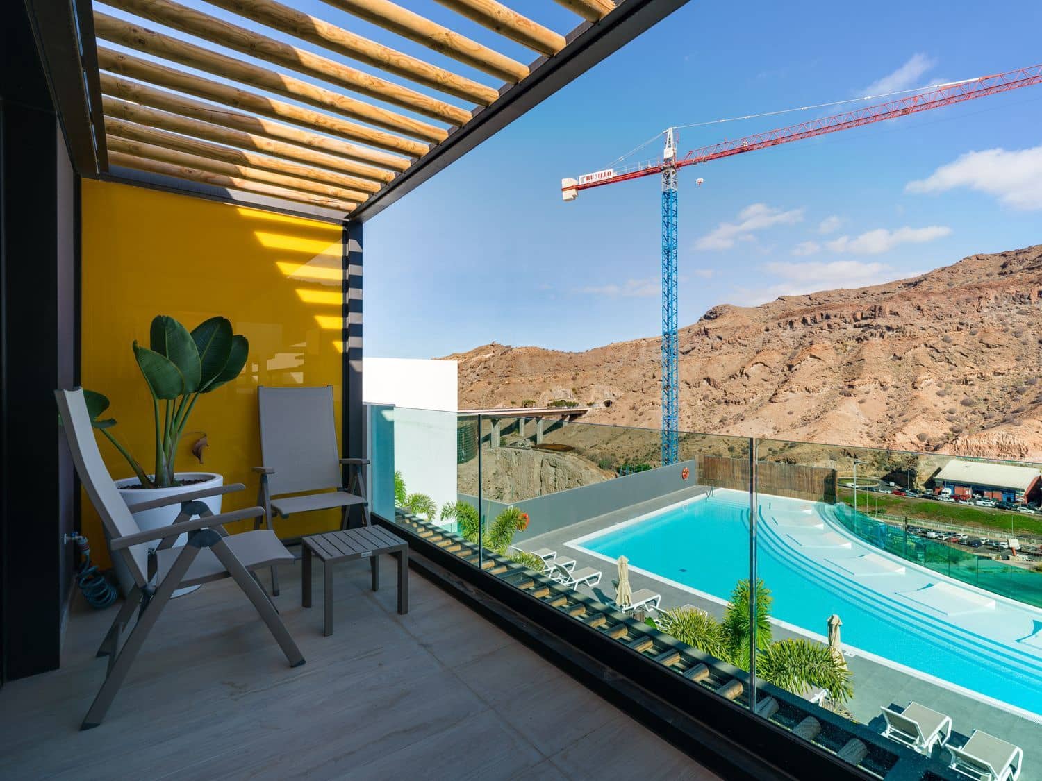 Appartement de 1 chambre à louer à Puerto Rico avec piscine garage - 1 800 € (Ref: 10108826)