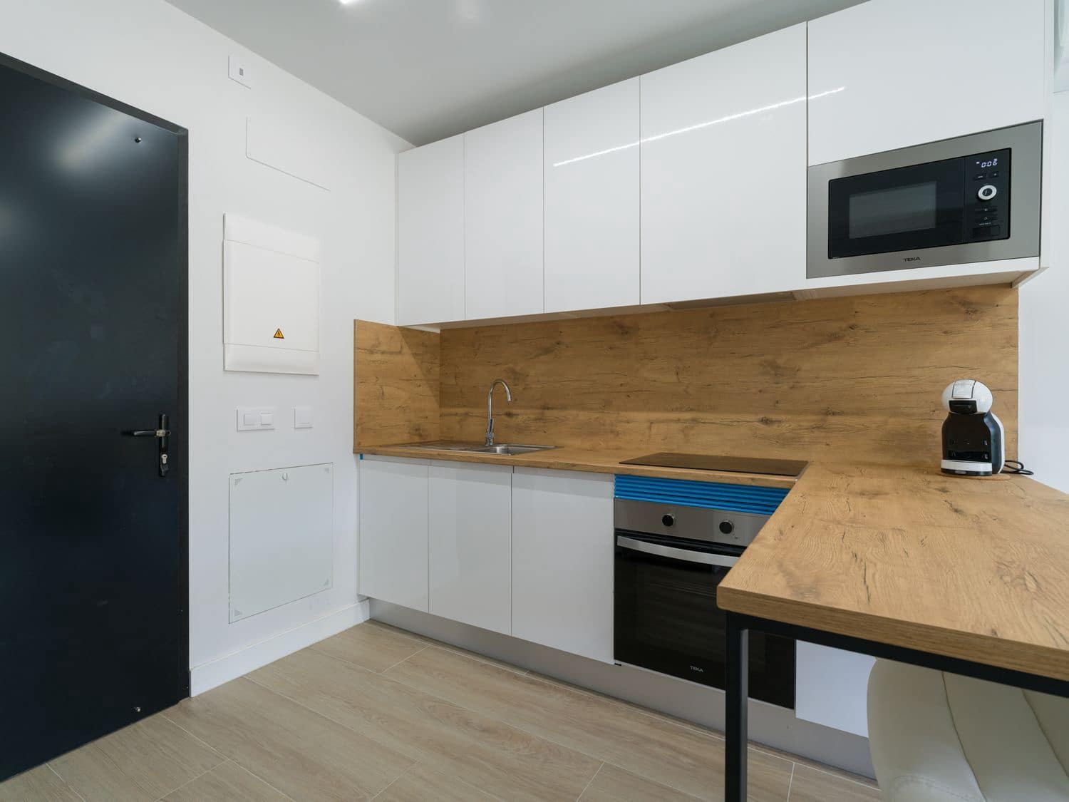 Appartement de 1 chambre à louer à Puerto Rico avec piscine garage - 1 800 € (Ref: 10108826)